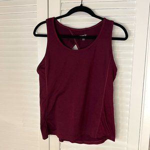 Old Navy Active Go Dry Athletic Tank; Dark Cranberry Red; Size L